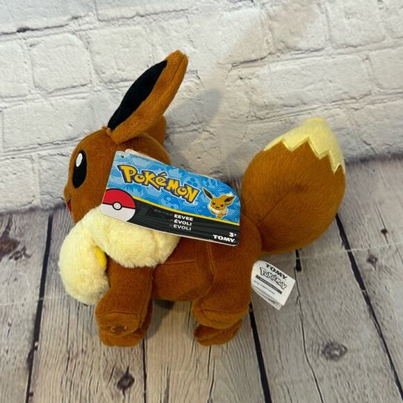 Pokémon Eevee Tomy Plush - Picture 4 of 5